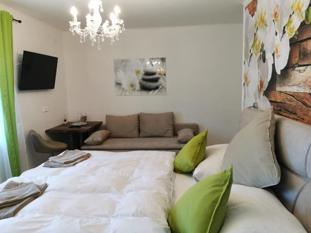 Hotel Enjoyit Velden West Selpritsch Exterior foto